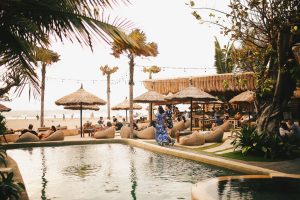 Mano Beach House – Cozy Tropical Vibes